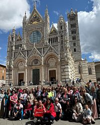 spoločné foto našej skupiny v Siene Taliansko - Toskánsko - Siena - Katedrála Nanebovzatia Panny Márie (Cattedrale di Santa Maria Assunta)