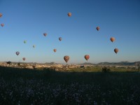 Göreme - Oblíbené cesty horkovzdušným balónem
