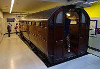 Jeden z prvních vagónů podzemní dráhy