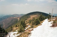 cesta z vrcholu Lysé hory k hřebeni Malchor