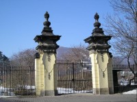 Vchod do klášterní zahrady