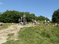 Kremenec 1221m (Turisté nahoře jsou z Polska, odkud je podstatně jednodušší přístup)