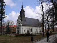Kostel ve Smetanových sadech: Kolem kostela byl původně hřbitov, který byl v 19. století změněn na sad.