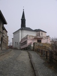 Kostelík sv. Jiří: Pohled ze Žerotínova náměstí
