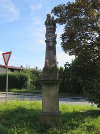 pilíř se sochou Panny Marie Frýdecké