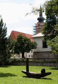 Nová Bystřice - Kostel sv. Petra a Pavla