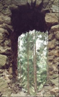 Okno: Okno - trosky hradu