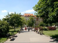 náměstí Jiřího z Poděbrad 3: Park - náměstí Jiřího z Poděbrad