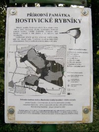 Popis přírodní památky Hostivické rybníky: popis přírodní památky; cedule se nalézá na jižním konci Hostivic