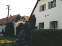 dům z roku 1833: Lipnice byla vyhlášena jako památková ochranná zóna.