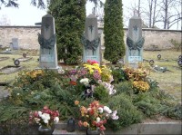 hroby ruských vojáků