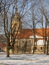 Lenešický románský kostel