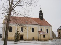 Kostel v obci
