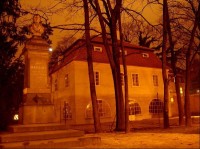 Dům Josefa Dobrovského a Werichova vila
