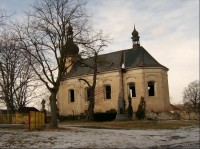 Kostel v obci Siřem