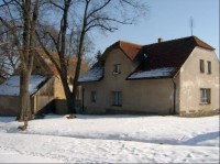 Dům v obci Tlesky