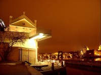 Sovovy mlýny v noci