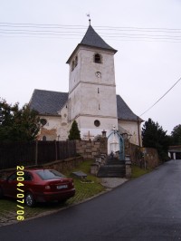 Raduň- Kostel Nejsvětější Trojice 