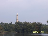 Lednice - zámecký park, pohled na minaret