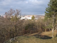Bílá hora - výhled na sídliště Vinohrady a vrch Hády