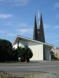 Moderní kostel v centru