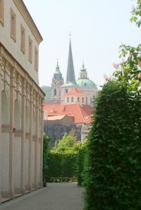 Valdštejnský palác a zahrada