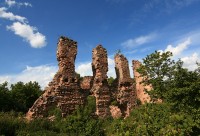 Templštýn (Templštejn), údolím řeky Jihlavy (Biskoupská hadcová step, Hrubšice), Ivančice