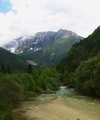 Řeka Soča    v klusu   - pouze  z busu...Julské Alpy  2011