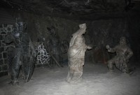 Scéna z pověsti o objevení soli Kingou - Komora Janowice 