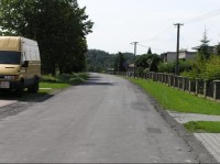 Kaňovice: Kaňovice - pohled na výjezdouvou komunikaci z obce