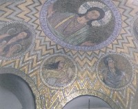 SION II: stropní výzdoba místa zesnutí P.Marie - ženy z židovských dějin (Eva, Salome...)