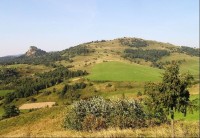 Rabštín, Šľachovky a Wysokí Wierch: Pohľad na sever z Lesnického sedla na hrebeň Malých Pienin.