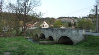 starý barokní most přes Kosí potok