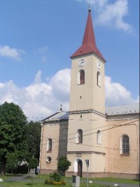 Kostel: Kostel v obci Ženklava.