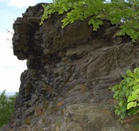 Detail Pětikostelního kamene