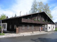 Dům ve Volarech: Dřevěný dům alpského typu