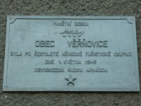 Věřňovice - škola, deska