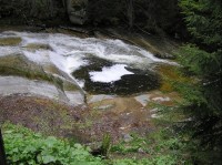 Mumlava nad vodopádem: "Obří hrnec"v řečišti