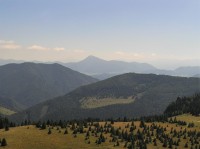 Veľký Choč - pohled na horu z Malého Rozsutca (srpen 2010))
