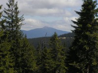 Palenica - pohled od vrcholu na Babiu Góru (květen 2011)