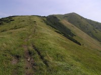 Malý Kriváň - hřeben k vrcholu ze sedla Priehyb (srpen 2010)