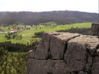 pohled z vyhlídkové terasy ke Karlowu