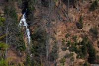 Vodopád Divokého potoka ze skal u Vodní cesty (duben 2012)