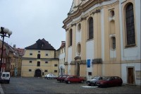 Františkánské náměstí s bývalým kostelem sv.Kláry