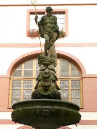 Neptunova socha na kašně