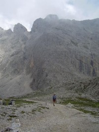Dolomity-Gardeccia: Cesta na Rotwand před ferratama