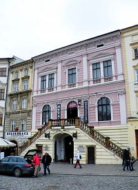 Petrášův palác