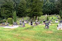 Sloupský hřbitov
