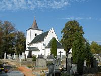 Hřbitov s kostelem