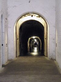 Podzemní tunel